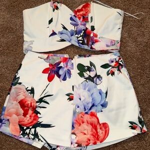 AKIRA Two Piece Floral Print